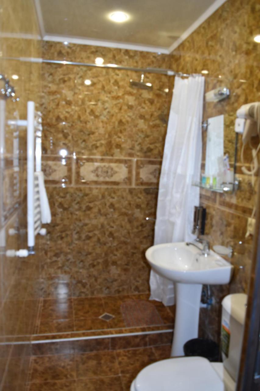 Hotel Iveria Kazbegi Ngoại thất bức ảnh