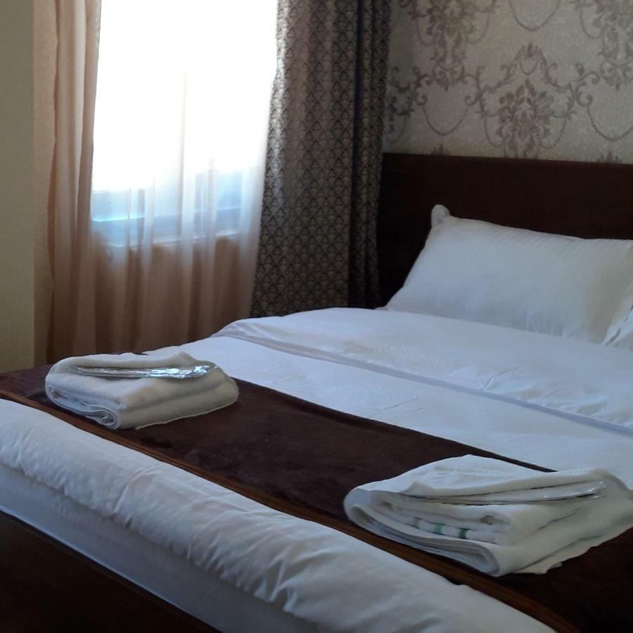 Hotel Iveria Kazbegi Ngoại thất bức ảnh